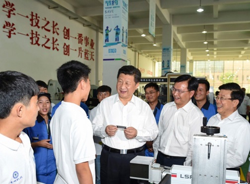 习近平：共同努力进一步办好职业教育